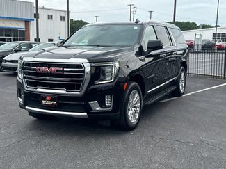 Used 2023 GMC Yukon XL SLT w/ SLT Luxury Package AWD/4WD video 2