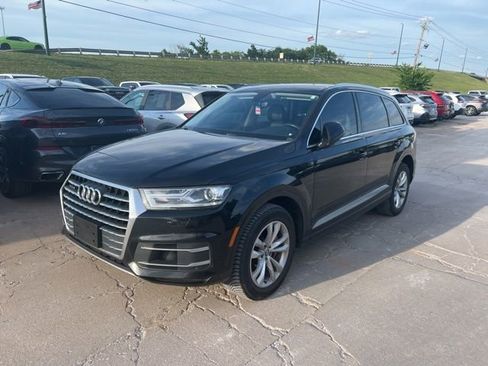 Used 2019 Audi Q7 3.0T Premium AWD/4WD image 1