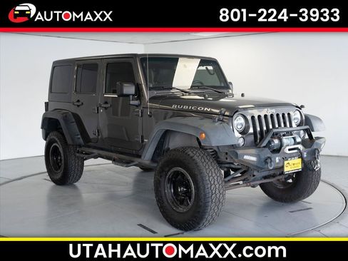 Used 2014 Jeep Wrangler Unlimited Rubicon w/ Connectivity Group AWD/4WD image 1