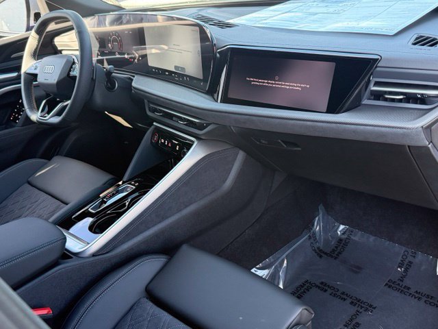 New 2026 Audi SQ5 Premium Plus AWD/4WD image 25