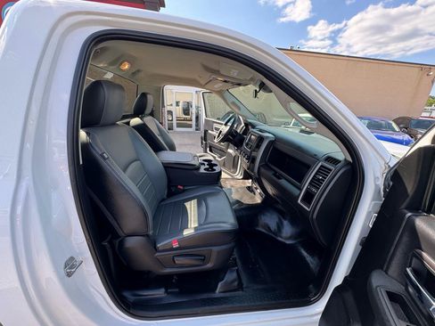 Used 2021 RAM 1500 Tradesman w/ Power & Remote Entry Group AWD/4WD image 17