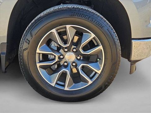 Used 2025 Chevrolet Silverado 1500 LT w/ Protection Package RWD image 22