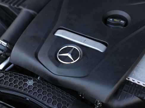 Used 2016 Mercedes-Benz C 300 Sedan image 50