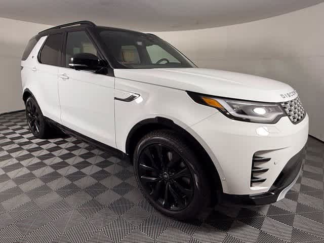 New 2026 Land Rover Discovery Limited Edition AWD/4WD image 9