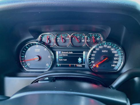 Used 2019 Chevrolet Tahoe LS w/ Enhanced Driver Alert Package RWD image 21