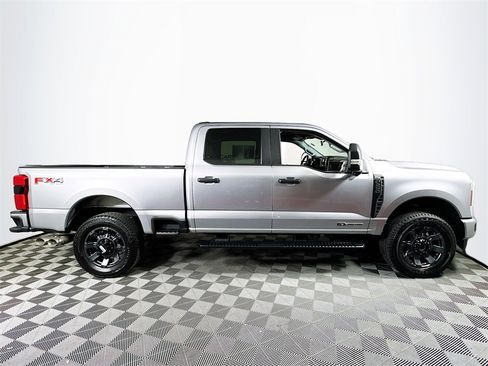 Used 2024 Ford F250 XL w/ STX Appearance Package image 8