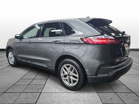 Used 2024 Ford Edge SEL image 7