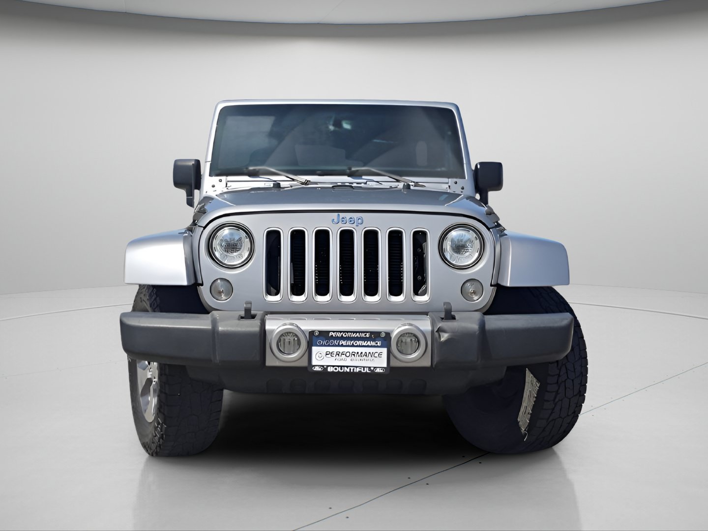 Used 2018 Jeep Wrangler Unlimited Sahara AWD/4WD image 3