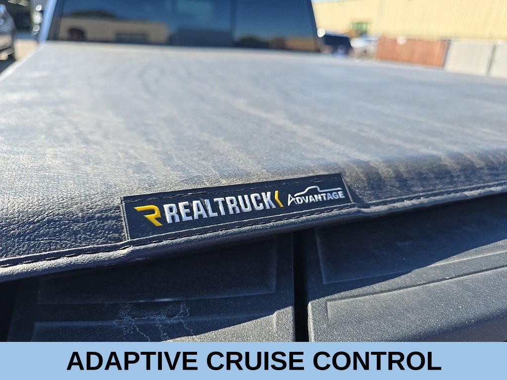 Used 2025 GMC Sierra 2500 AT4 w/ Technology Package AWD/4WD image 7