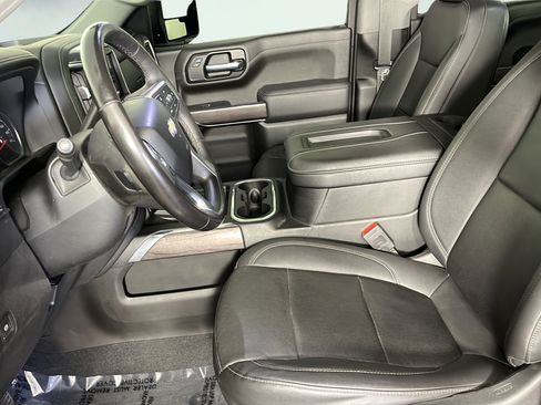 Used 2021 Chevrolet Silverado 1500 LTZ w/ Technology Package AWD/4WD image 15