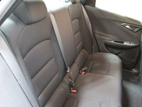 Used 2019 Chevrolet Malibu RS FWD image 11