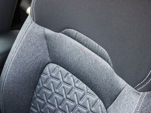 New 2026 Nissan Kicks SV image 26