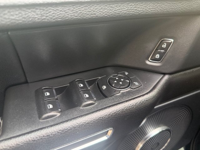Used 2018 Ford Expedition Max XLT AWD/4WD image 28