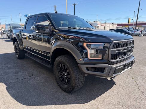 Used 2019 Ford F150 Raptor w/ Equipment Group 802A Luxury AWD/4WD image 7