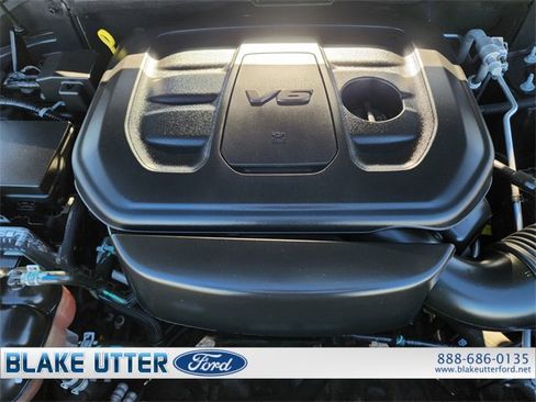 Used 2021 Jeep Grand Cherokee Limited image 30