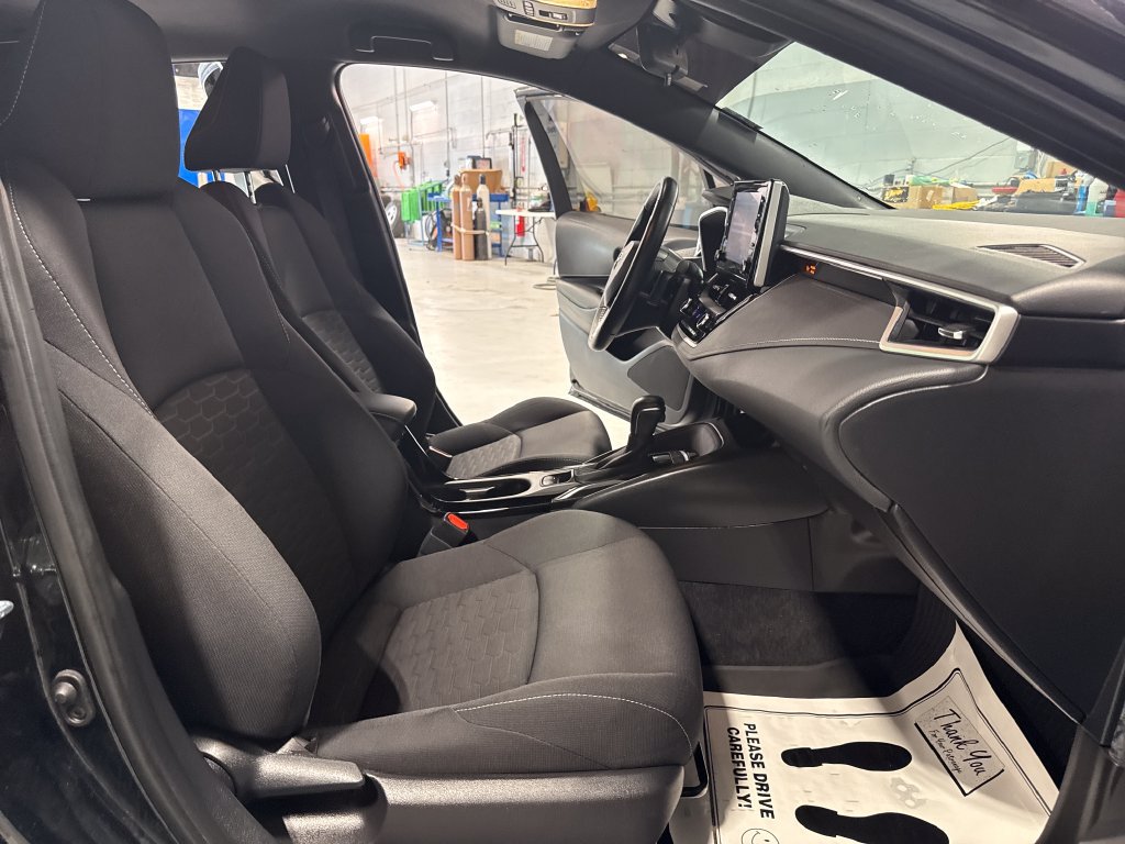 Used 2022 Toyota Corolla SE FWD image 29