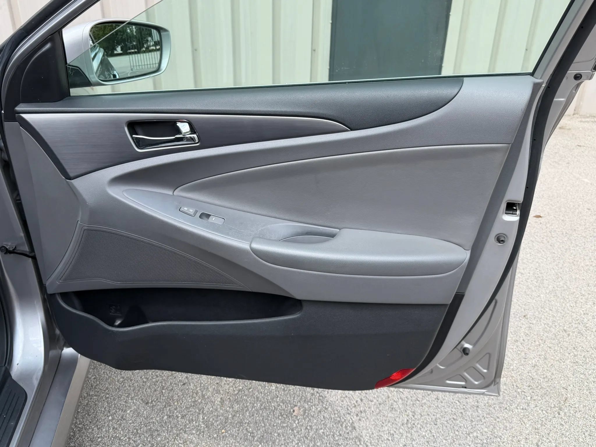 Used 2012 Hyundai Sonata Hybrid FWD image 19