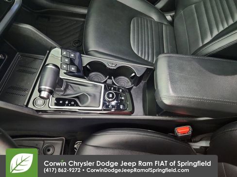 Used 2023 Kia Sportage SX image 30