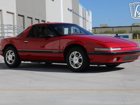 Used 1989 Buick Reatta Coupe image 8