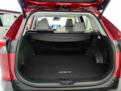 Certified 2025 Toyota RAV4 XLE Premium image 29