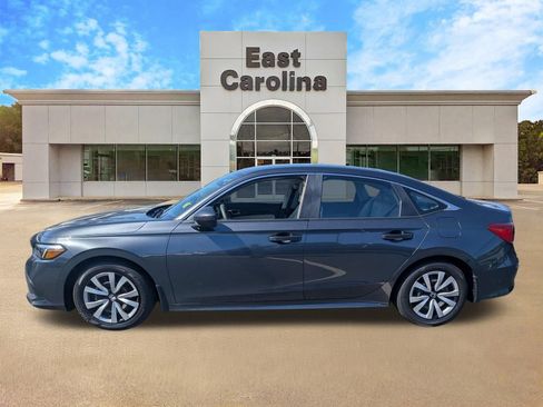 Used 2024 Honda Civic LX image 6