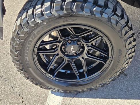 Used 2023 Ford F150 XLT w/ Equipment Group 302A High image 9