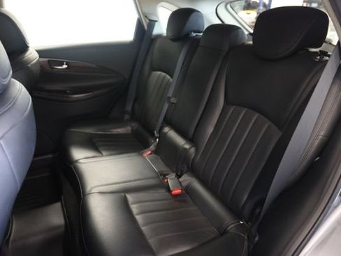 Used 2017 INFINITI QX50 AWD w/ Premium Plus Package image 33