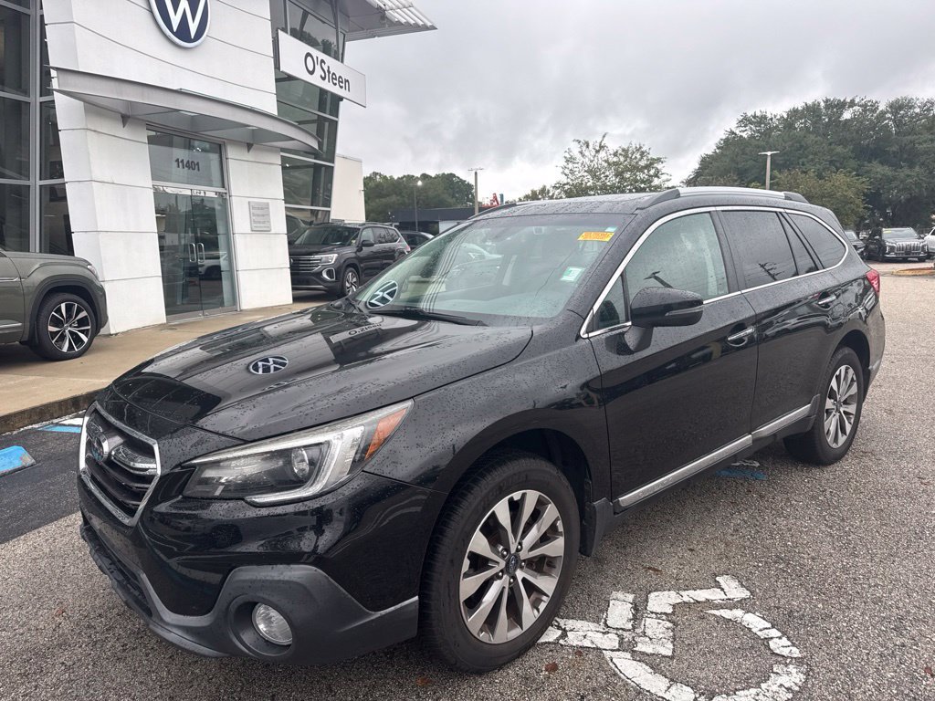 Used 2019 Subaru Outback 3.6R Touring AWD/4WD image 1