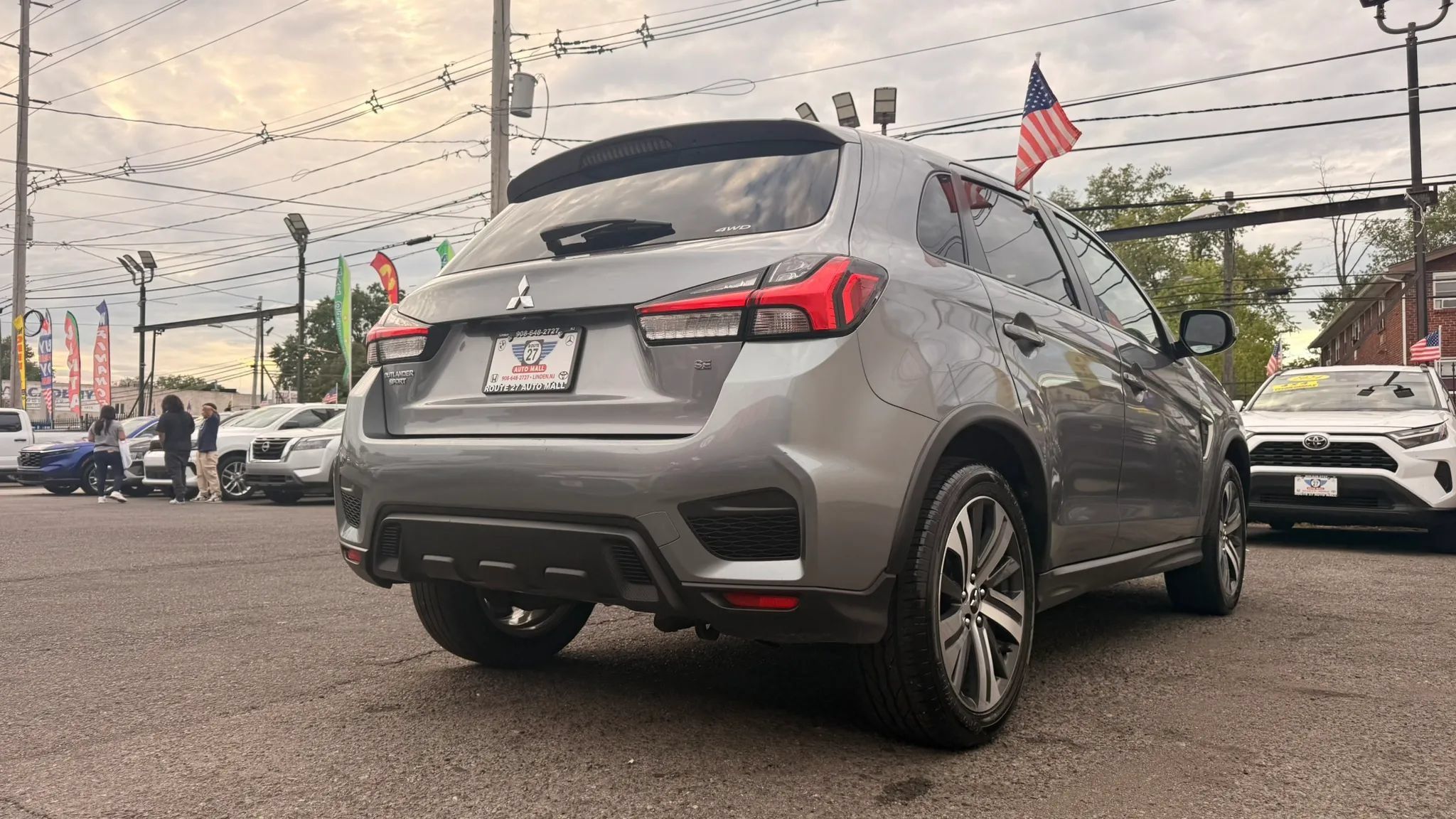 Used 2024 Mitsubishi Outlander Sport SE AWD/4WD image 9