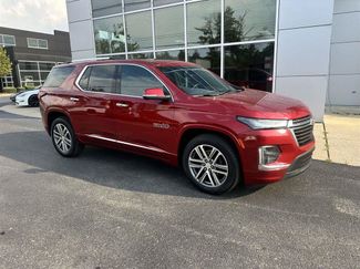 Used 2023 Chevrolet Traverse High Country FWD video 1