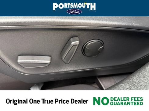 Used 2025 Ford Escape ST-Line w/ Tech Pack #1 image 27