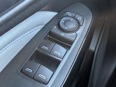 Used 2024 Chevrolet Trax LT w/ Driver Confidence Package image 11