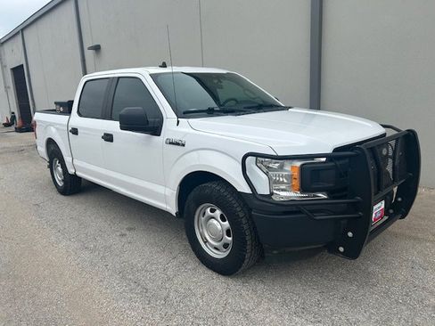 Used 2020 Ford F150 XL w/ Equipment Group 101A Mid RWD image 3