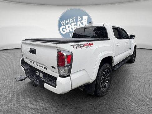 Used 2023 Toyota Tacoma TRD Sport AWD/4WD image 3