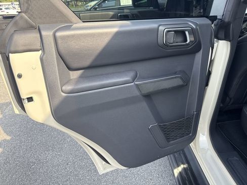 New 2025 Ford Bronco Outer Banks image 25