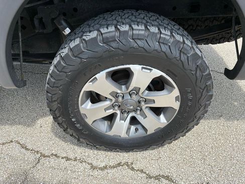 Used 2012 Ford F150 FX4 w/ FX Luxury Pkg AWD/4WD image 12