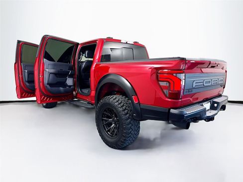 Used 2025 Ford F150 Raptor AWD/4WD image 38