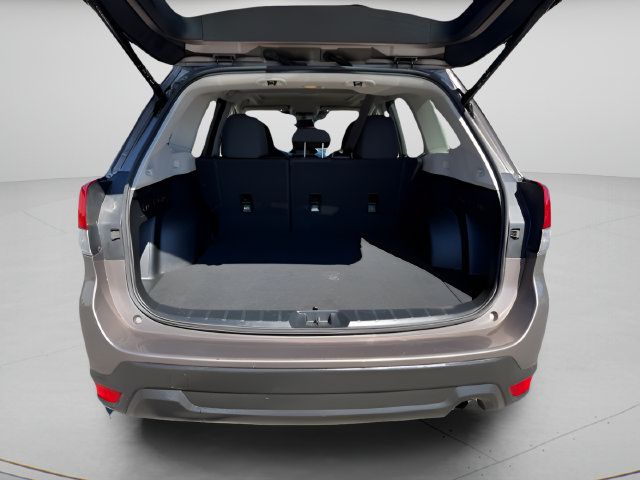 Used 2023 Subaru Forester Premium AWD/4WD image 13