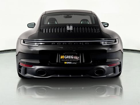 Used 2024 Porsche 911 Carrera 4 GTS image 13