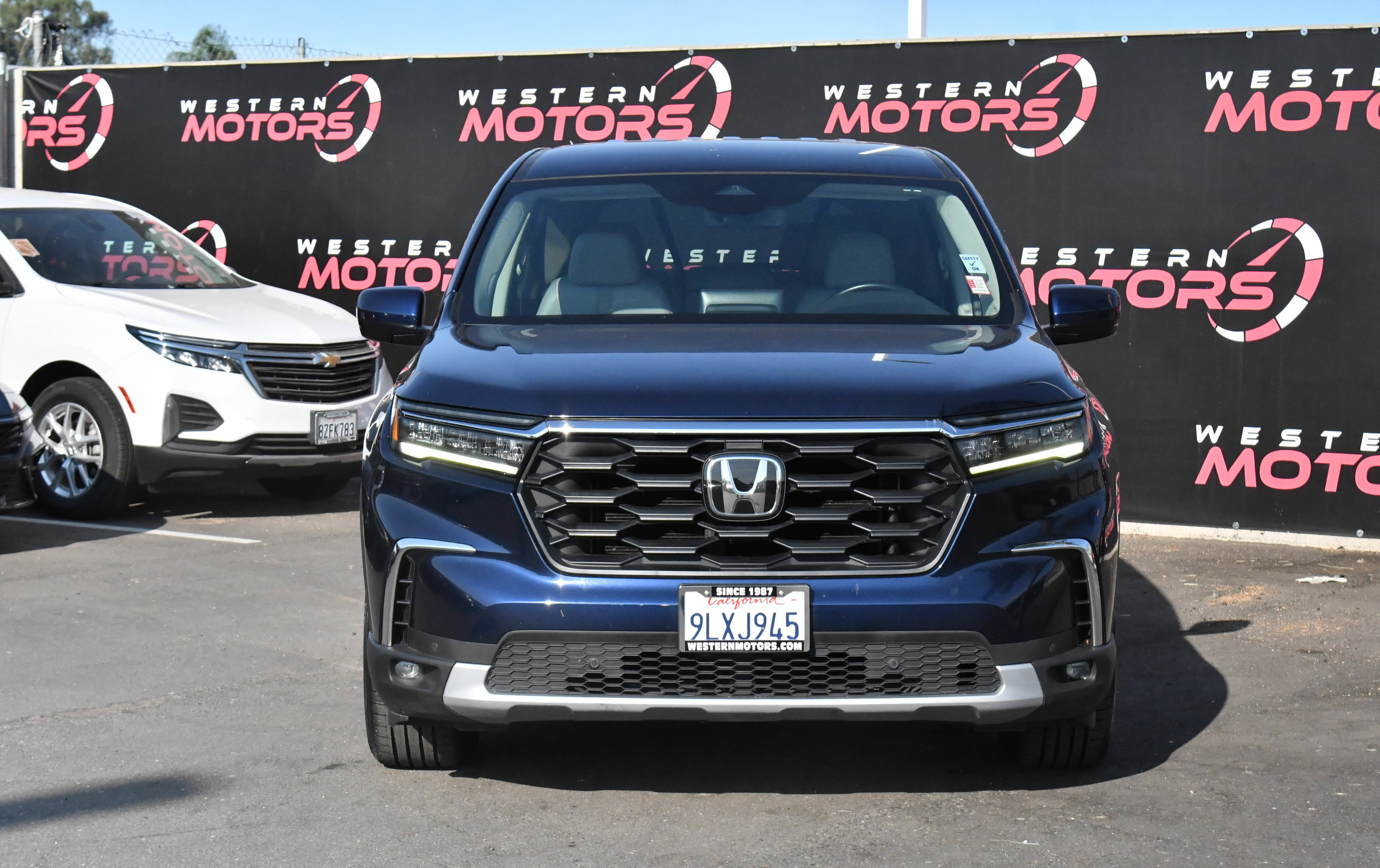 Used 2024 Honda Pilot EX-L image 2