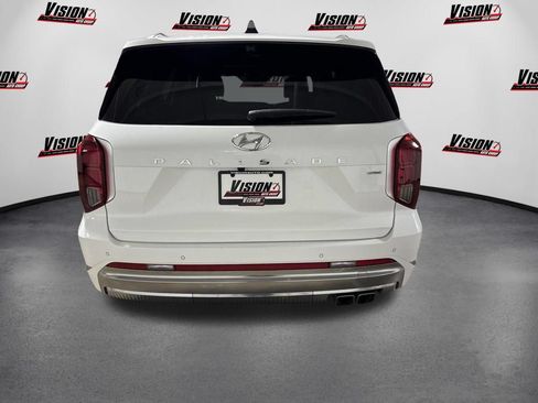 Certified 2024 Hyundai Palisade Calligraphy AWD/4WD image 6