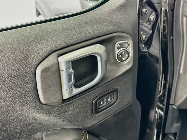 New 2026 Jeep Wrangler Unlimited Sahara AWD/4WD image 21