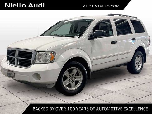 Used 2009 Dodge Durango SLT RWD image 1
