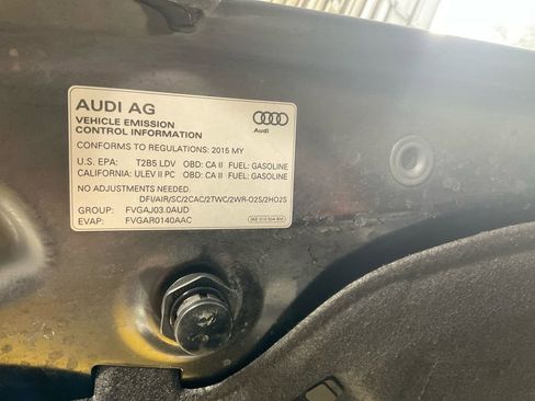 Used 2015 Audi SQ5 Prestige w/ Prestige Package image 33