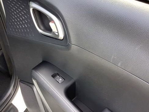 Used 2021 Kia Soul S image 22