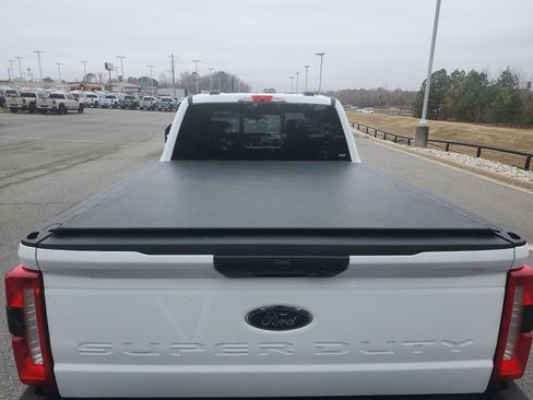 Used 2023 Ford F250 XL w/ STX Appearance Package image 6