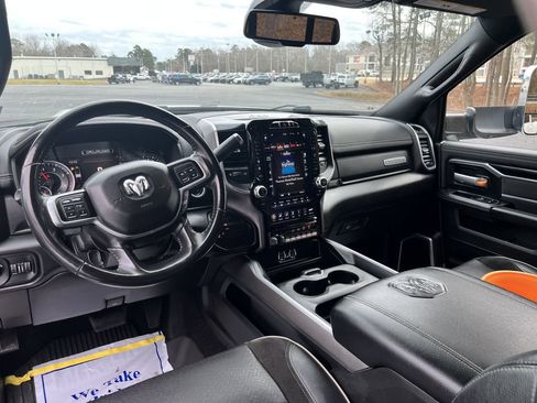 Used 2020 RAM 3500 Laramie image 18