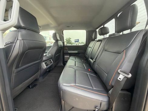 New 2026 Ford F350 4x4 Crew Cab DRW Super Duty image 17