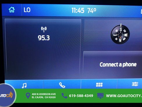 Used 2020 Ford Explorer XLT w/ Equipment Group 202A RWD image 23