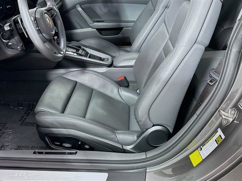 Used 2020 Porsche 911 Carrera S image 22